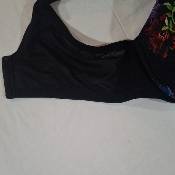 TORRID CURVE Women's Elegant Black Bra with Vibrant Floral Accents Size 42DD - Picture 9 of 10